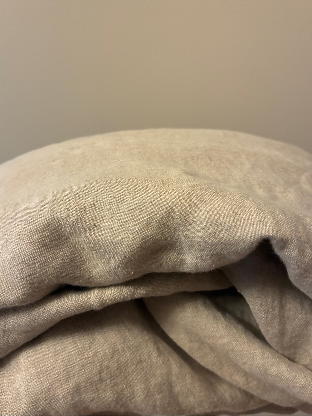 RoughLinen brand Smooth Linen Fitted Sheet Full size in Natural - Home Bedding - Picture 3 of 5